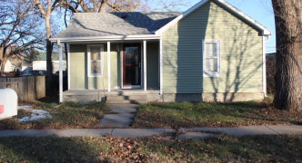 619 S Boston Avenue , Hastings