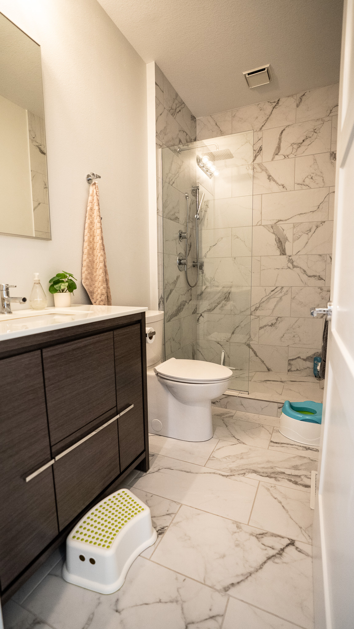 2590 220th Street - image 17