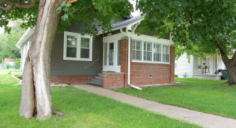 315 N California Avenue , Hastings