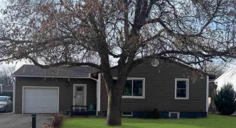 1242 GRAND AVE , Alliance