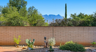 935 S LA HIGUERA , Green Valley