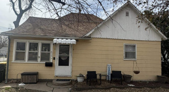 414 S Bellevue Avenue , Hastings