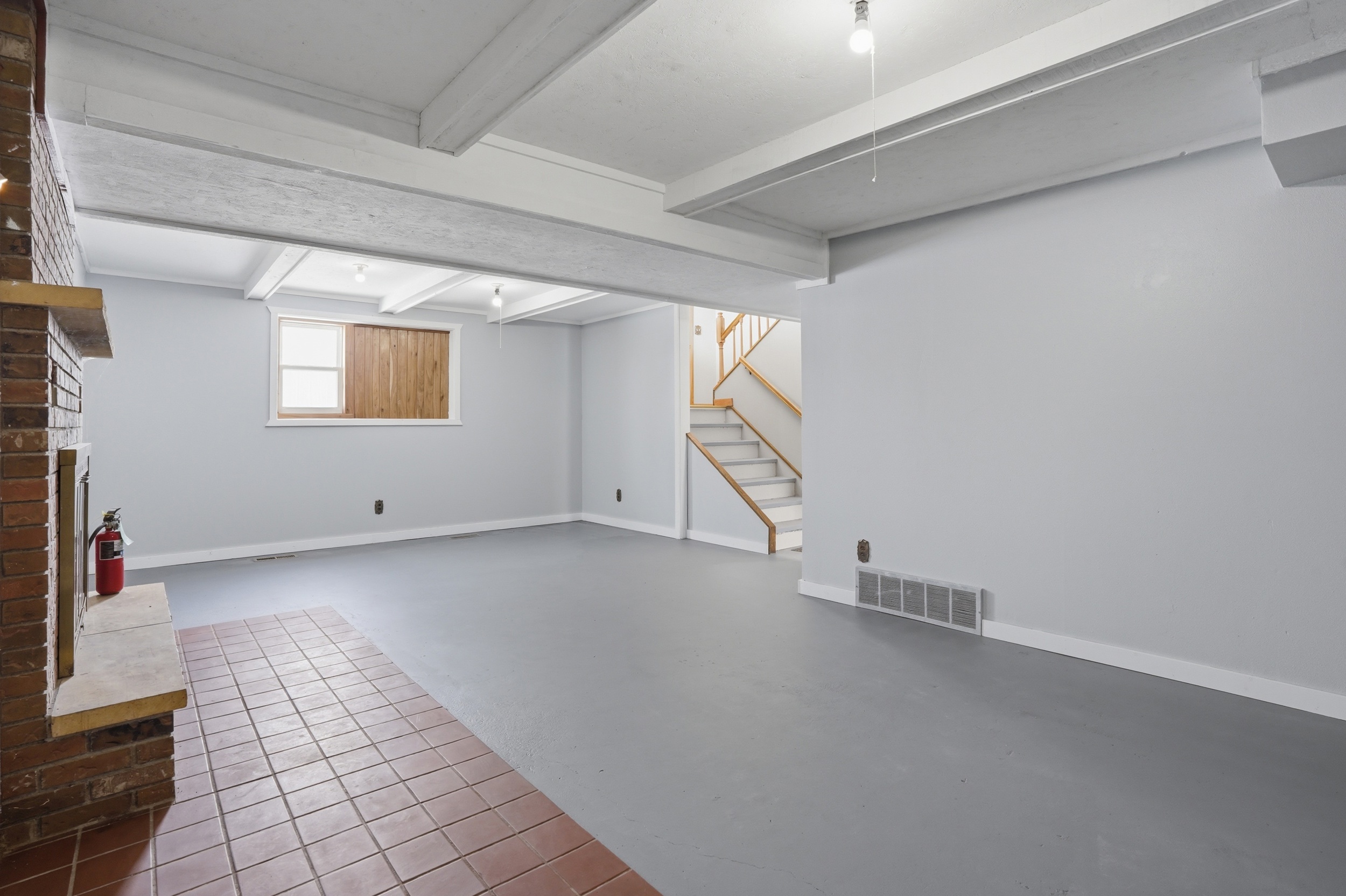 12916 250th Ave N - image 30