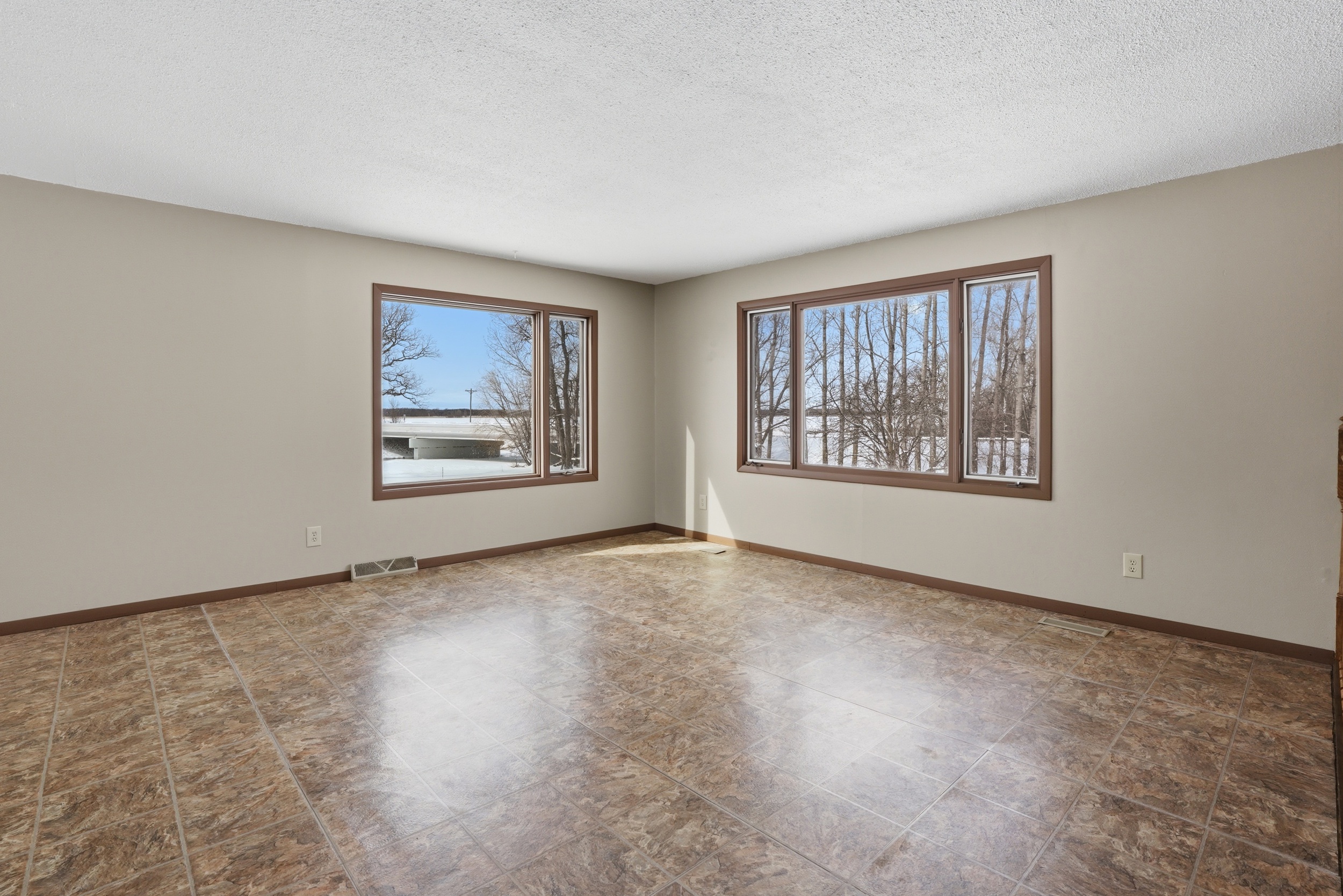 12916 250th Ave N - image 14