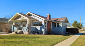 1955 12TH STREET , Gering