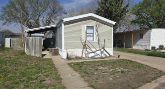 6 Maywood Drive , Hastings