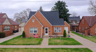 1134 N Denver Avenue , Hastings