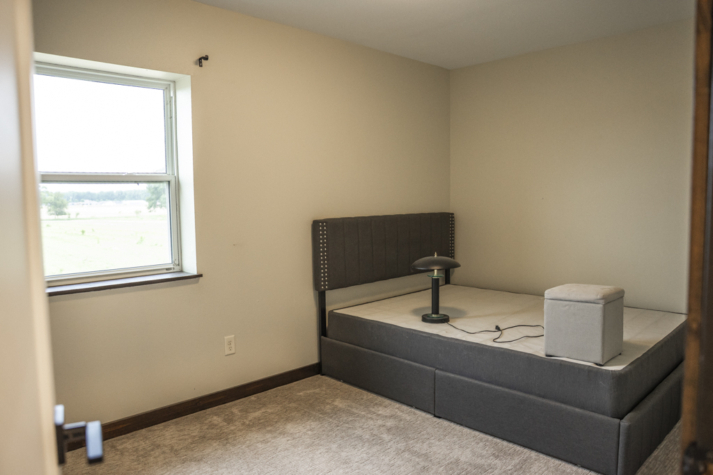 4200 Alphonse Rd - image 22