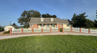 3100 S Southern Hills Drive , Hastings