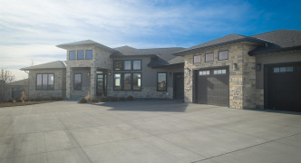 4501 N Deer Run Drive , Norfolk