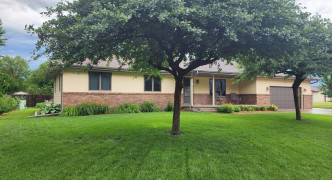 905 Kennedy Drive , Grand Island