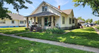 1104 Farnum , St. Paul