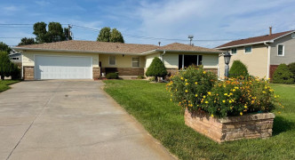 2106 W 11th Street , Hastings