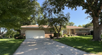 1521 Highland Drive , Hastings